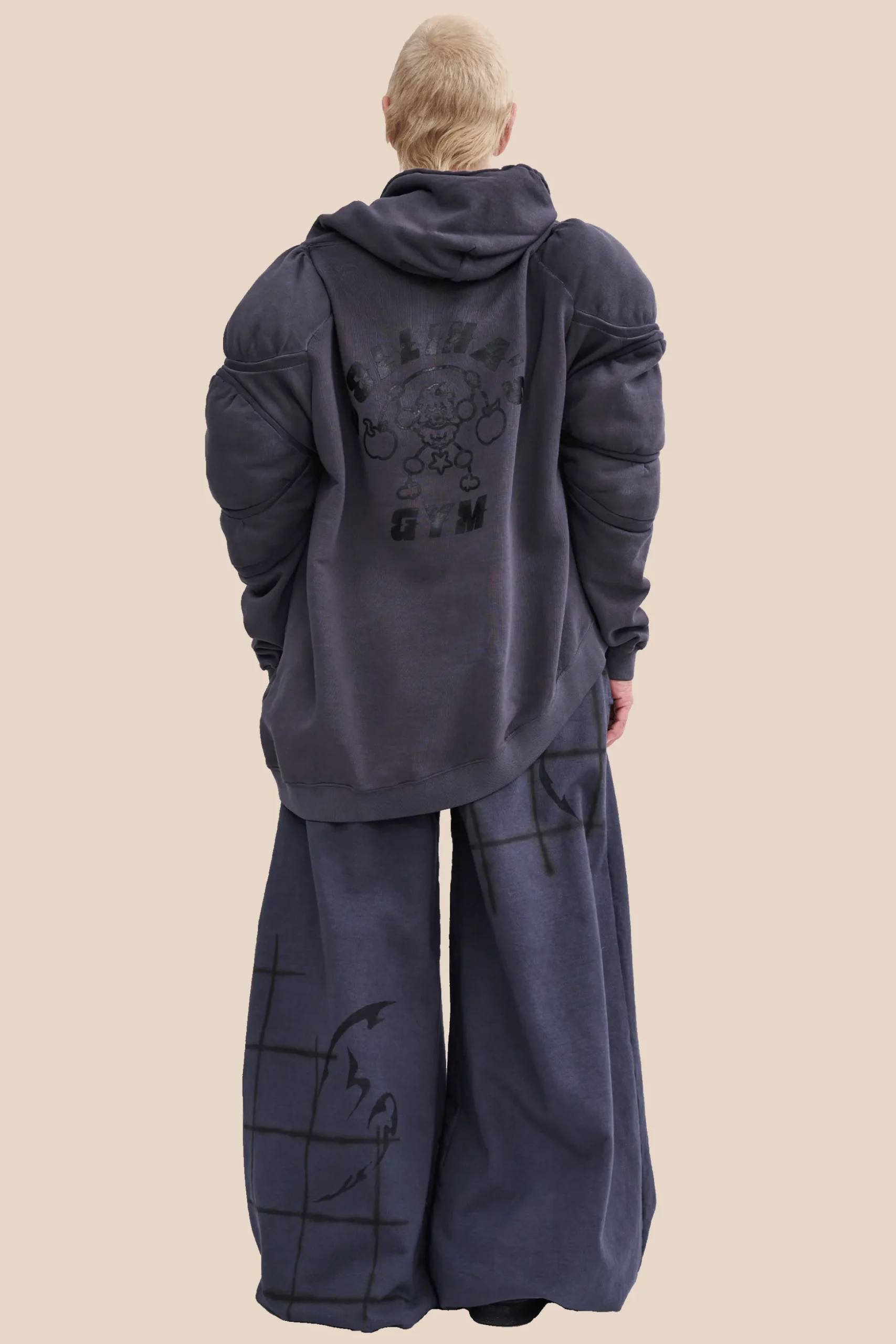 charcoal_cs_gym_muscle_wave_hoodie_4.webp Sweaters & Sweats | Collina Strada CHARCOAL CS GYM MUSCLE WAVE HOODIE