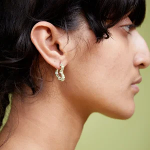 Earrings | Collina Strada CRYSTAL CLEAR RHINESTONE HEART EARRINGS