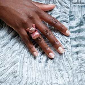 Rings | Collina Strada PINK GLITTER HIPPO RING
